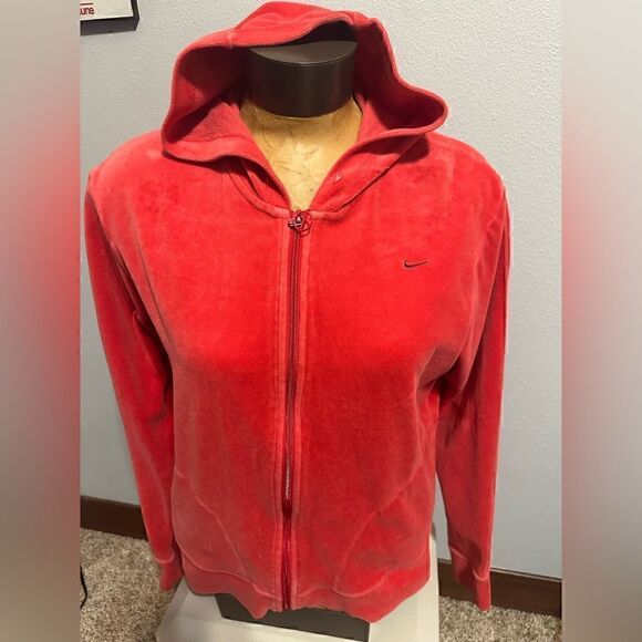 Nike Youth Large (12-14) Red Full ZIP Hooded Jacket - Picture 1 of 5